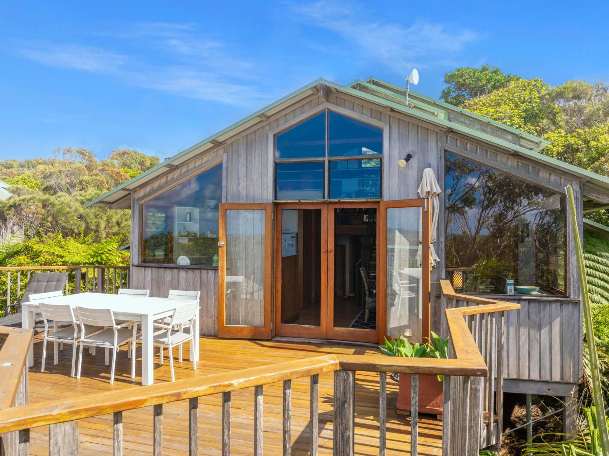 The Oasis And Treetop Aparthotel Byron Bay